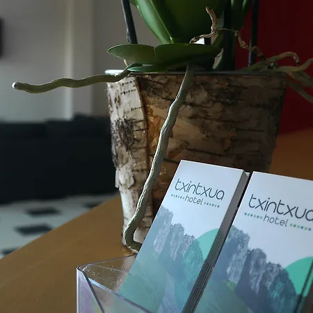 Txintxua فندق 2*