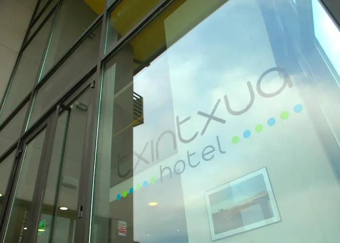 Txintxua Hotel 2*