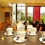 Hotell Txintxua 2*